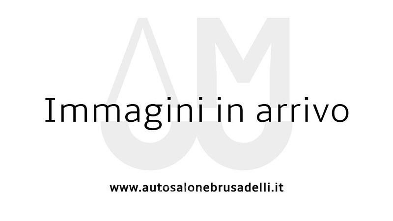 Usata Peugeot 208 Active 82 CV (60 kW) 2013 Bianco Utilitaria