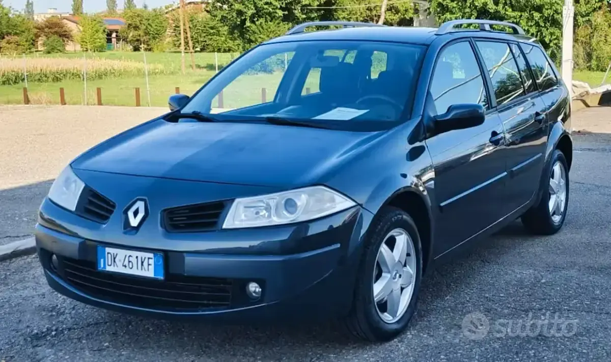Usata Renault Mégane GrandTour 106 CV (77 kW) 2008 Bluazzurro Station wagon