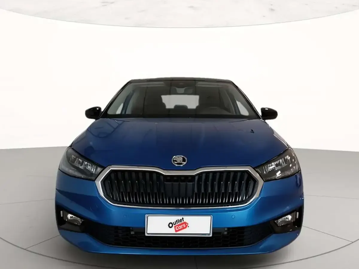 Usata Skoda Fabia 80 CV (58 kW) 2025 Blu race metallizzato nero tulipano perlato Utilitaria