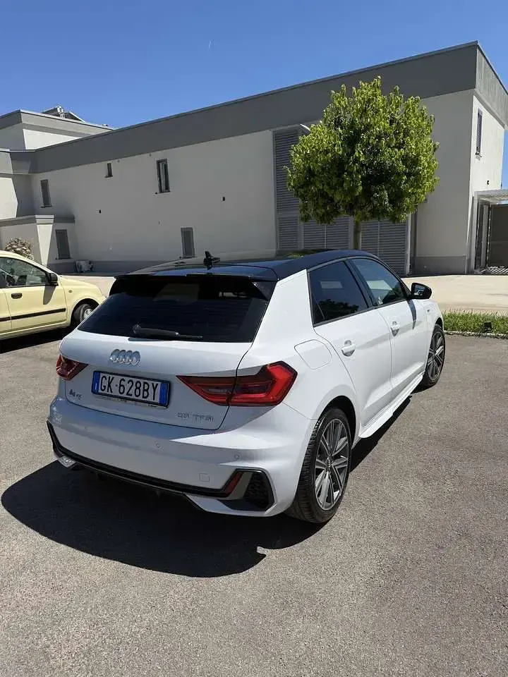 Usata Audi A1 Sportback S-Line 95 CV (69 kW) 2022 Other Utilitaria