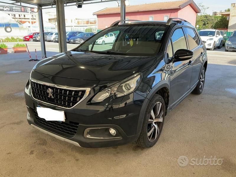 Blu Usata 2019 Peugeot 2008 Allure SUV | 13.500 € (Ottimo prezzo) - Immagine 1/4