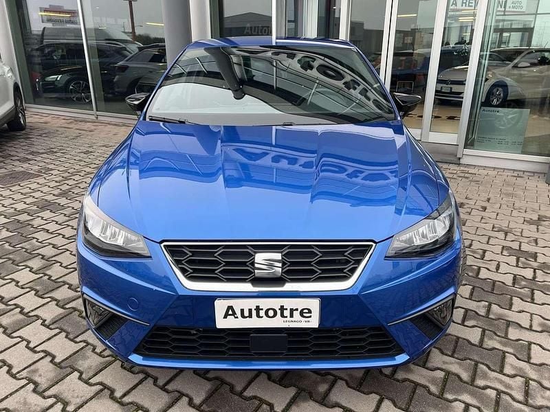 Usata Seat Ibiza FR 95 CV (69 kW) 2025 Blu/azzurro Berlina