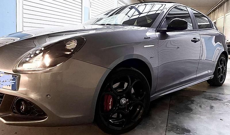 Usata Alfa Romeo Giulietta Sprint 120 CV (88 kW) 2020 Grigio Utilitaria