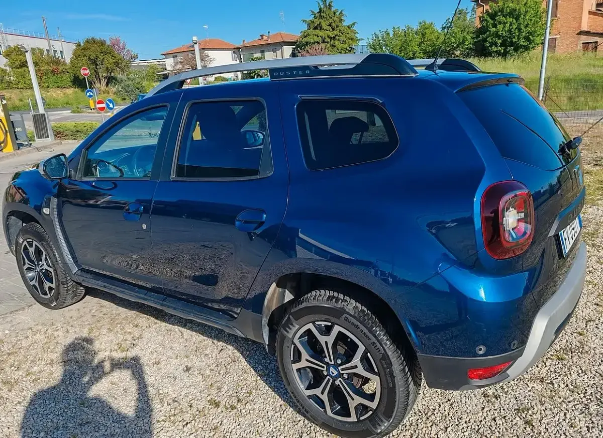Usata Dacia Duster Prestige 109 CV (80 kW) 2019 Blu SUV