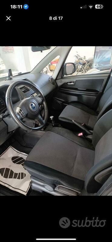 Grigio Usata 2007 Fiat Sedici SUV | 2500 € (Ottimo prezzo) - Immagine 1/4