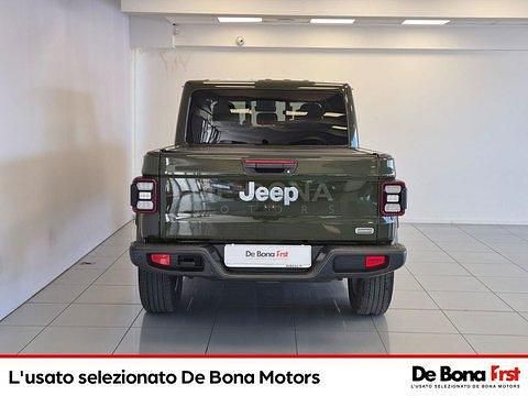 Usata Jeep Gladiator Overland 264 CV (194 kW) 2022 Sarge green Pick-up