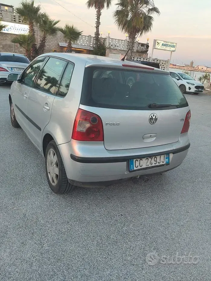 Usata VW Polo 75 CV (55 kW) 2002 Grigio Berlina