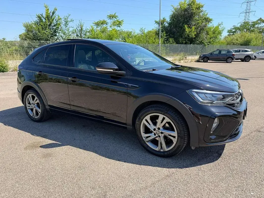 Usata VW Taigo R-line 110 CV (80 kW) 2022 Nero SUV