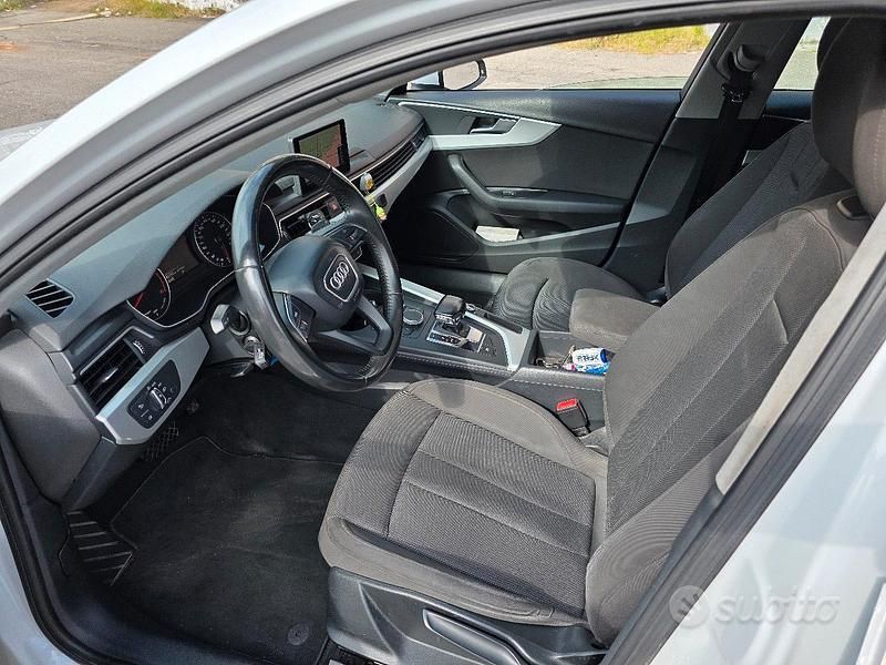 Occasion Audi A4 170 PK (125 kW) 2018 Wit Stationwagen