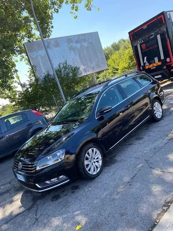 Usata VW Passat 105 CV (77 kW) 2011 Station wagon