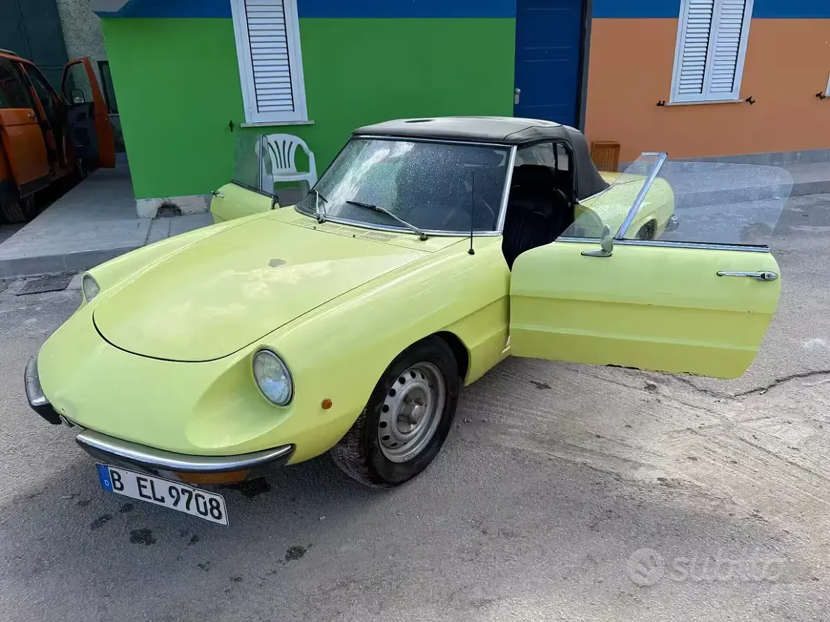 Usata Alfa Romeo Spider Veloce 131 CV (96 kW) 1970 Cabrio