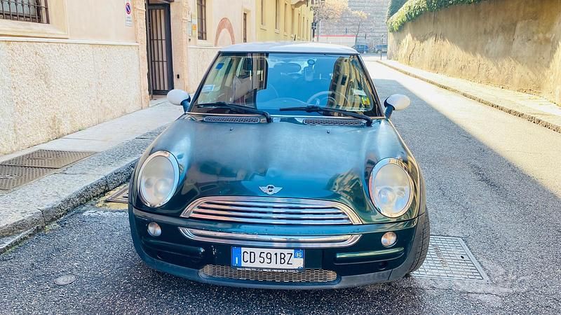 Usata Mini Cooper 2002 Verde Utilitaria