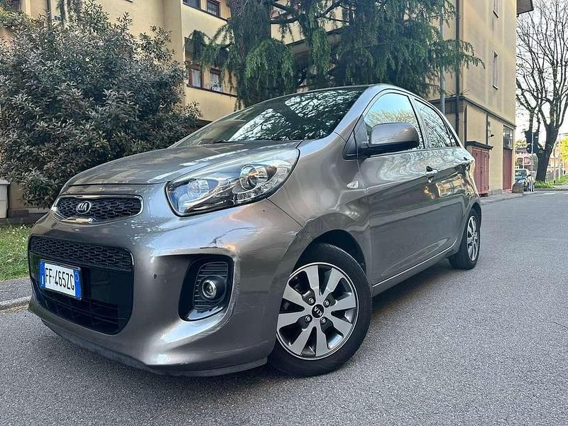 Usata Kia Picanto 69 CV (50 kW) 2016 Utilitaria