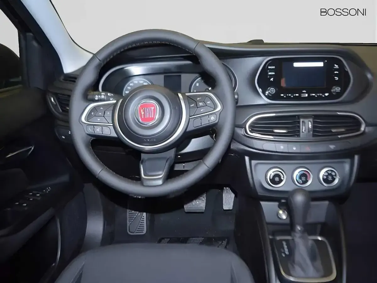 Usata Fiat Tipo 131 CV (96 kW) 2024 Berlina