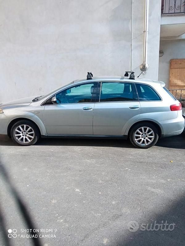 Usata Fiat Croma 120 CV (88 kW) 2010 Grigio Station wagon