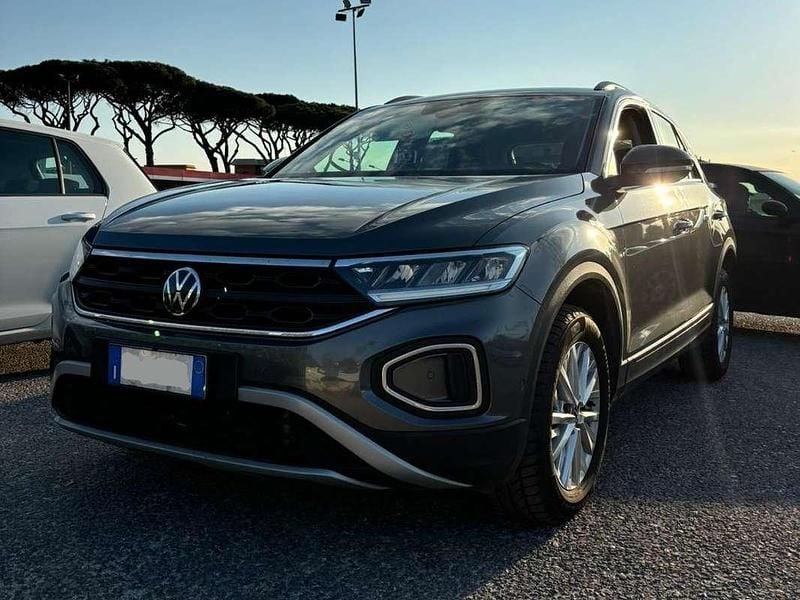 Usata VW T-Roc Style 150 CV (110 kW) 2023 Grigio SUV