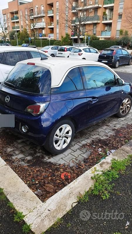 Usata Opel Adam 70 CV (51 kW) 2016 Blu Utilitaria