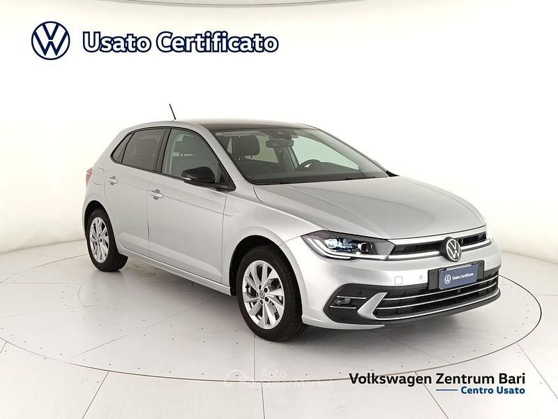 Usata VW Polo Style 95 CV (69 kW) 2023 Argento Berlina