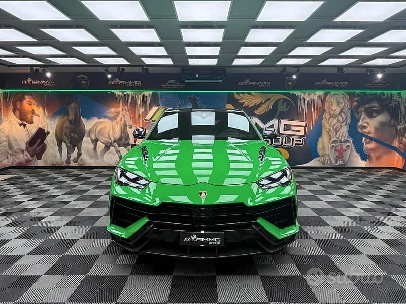 Usata Lamborghini Urus 666 CV (489 kW) 2025 Verde SUV