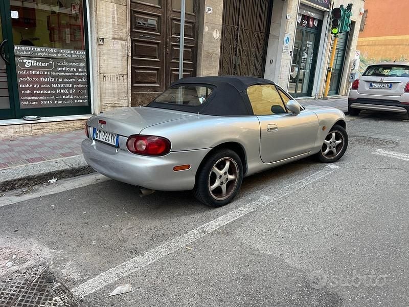 Usata Mazda MX5 2002 Cabrio