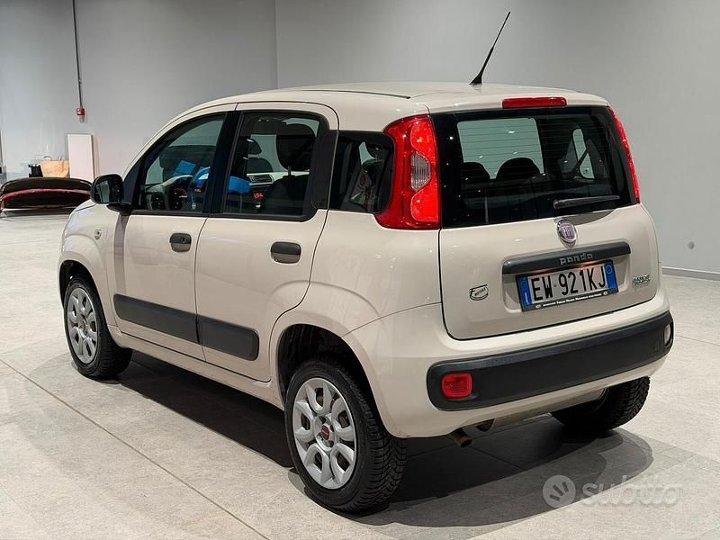 Usata Fiat Panda Lounge 80 CV (58 kW) 2014 Beige Utilitaria