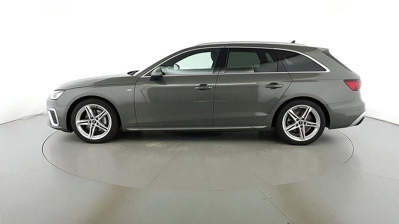 Usata Audi A4 S-Line 204 CV (150 kW) 2024 Grigio chronos metalizzato Station wagon