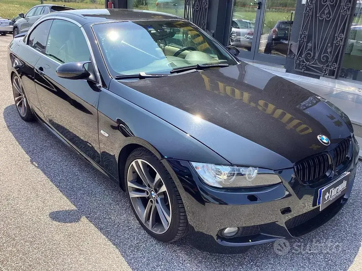 Usata BMW 330 Cabriolet M Sport 231 CV (169 kW) 2008 Nero Cabrio