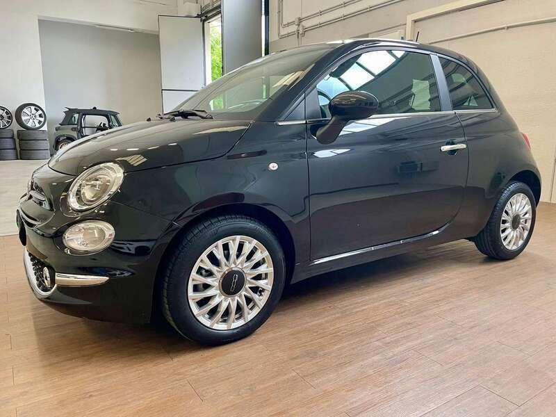 Nero Usata 2023 Fiat 500 Dolcevita Due volumi | 14.990 € (Cara) - Immagine 1/4