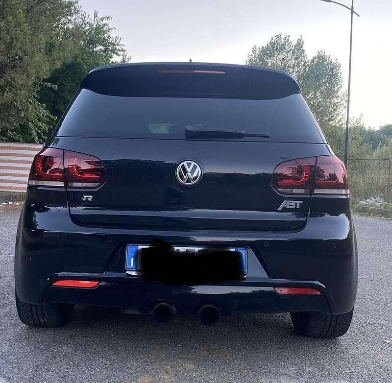 Usata VW Golf VI R 310 CV (228 kW) 2011 Utilitaria