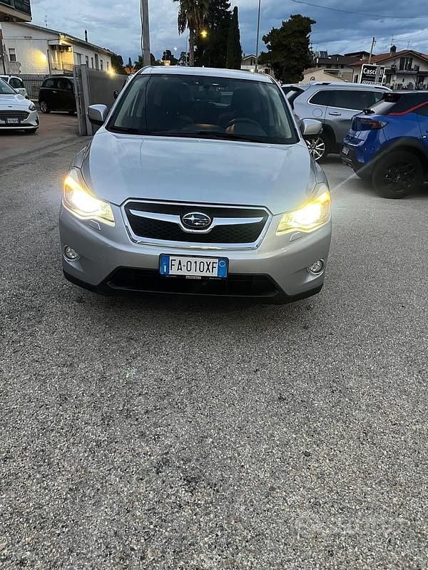 Usata Subaru XV 147 CV (108 kW) 2015 Argento SUV