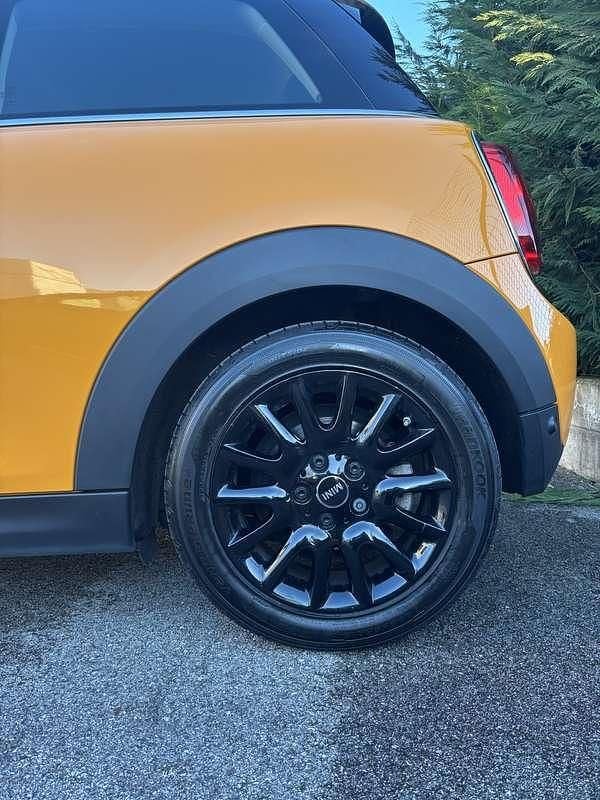 Usata Mini Cooper D Hype 116 CV (85 kW) 2018 Utilitaria