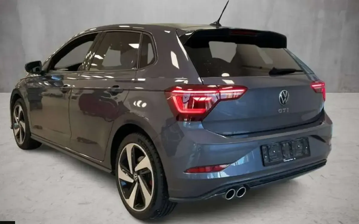 Usata VW Polo GTI 207 CV (152 kW) 2024 Moonstone Utilitaria
