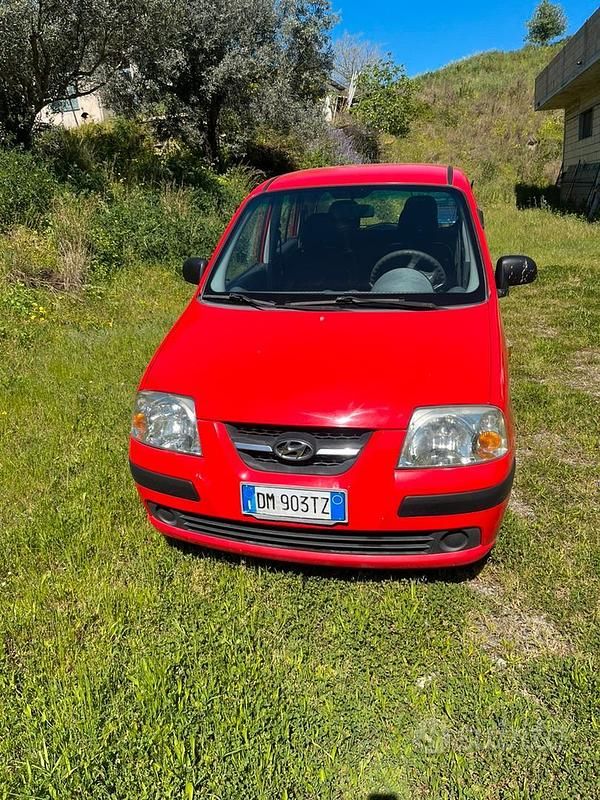 Usata Hyundai Atos 59 CV (43 kW) 2008 Rosso Utilitaria