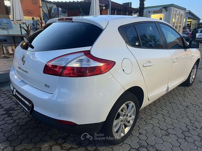 Usata Renault Mégane LIMITED 132 CV (97 kW) 2014 Bianco Berlina
