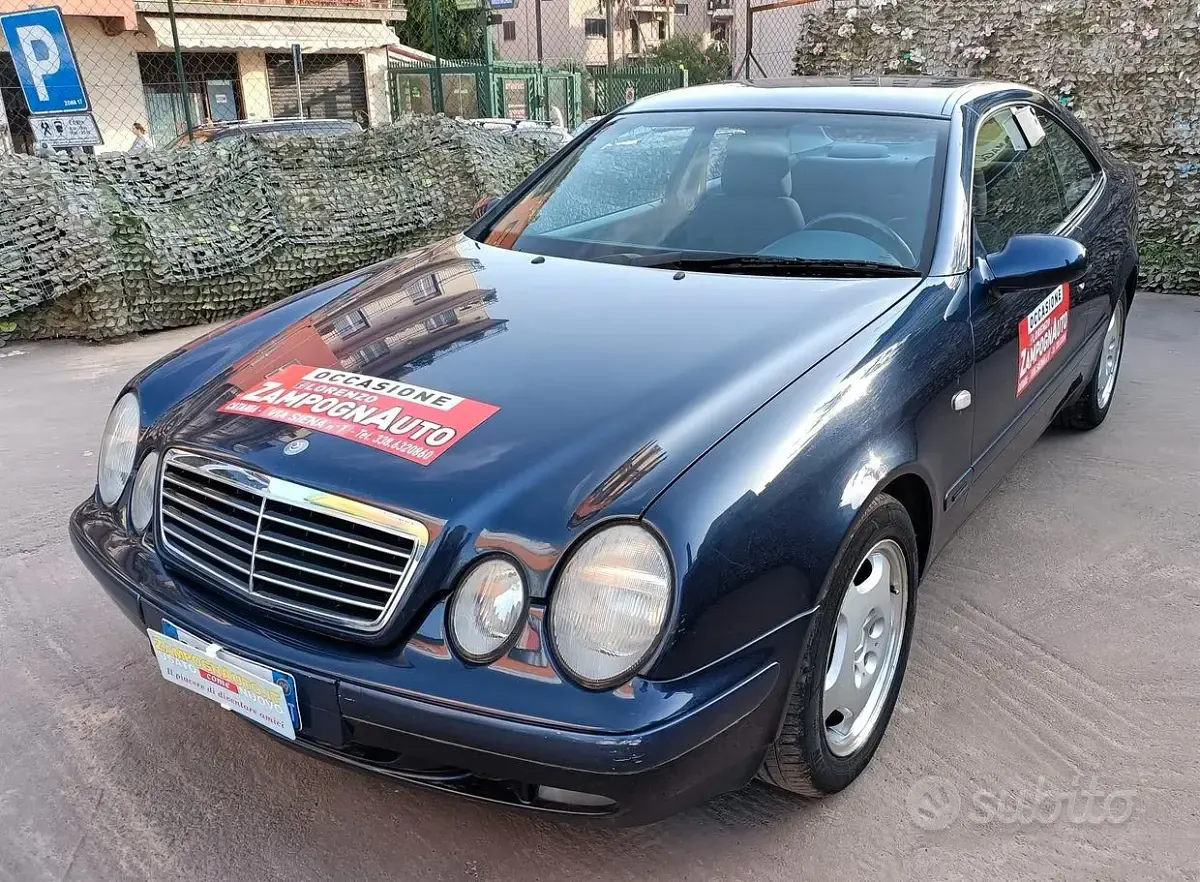 Begagnad Mercedes CLK200 Elegance 192 HK (141 kW) 1999 Blå Sportkupé