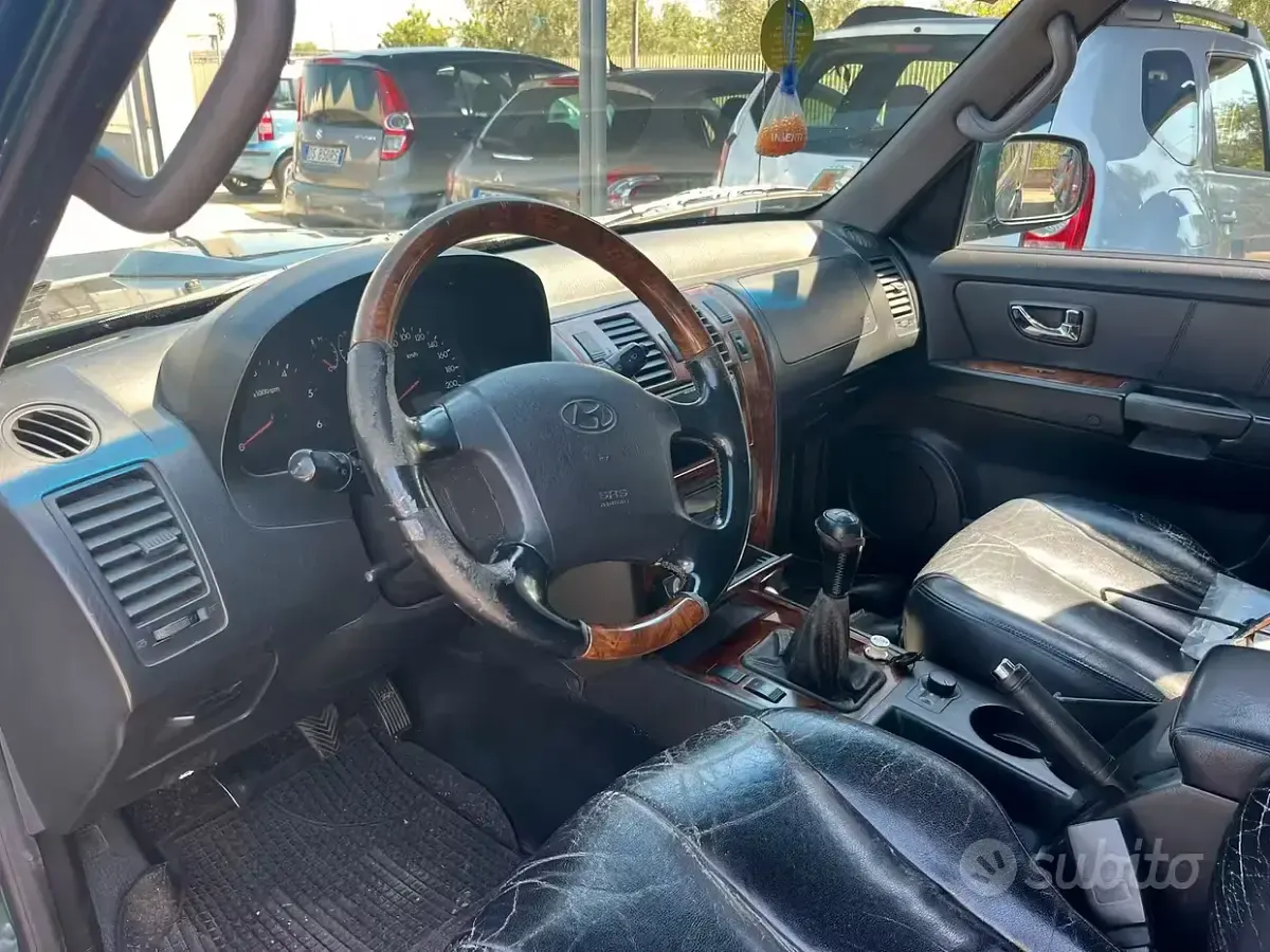 Usata Hyundai Terracan Dynamiq 150 CV (110 kW) 2004 Verde SUV