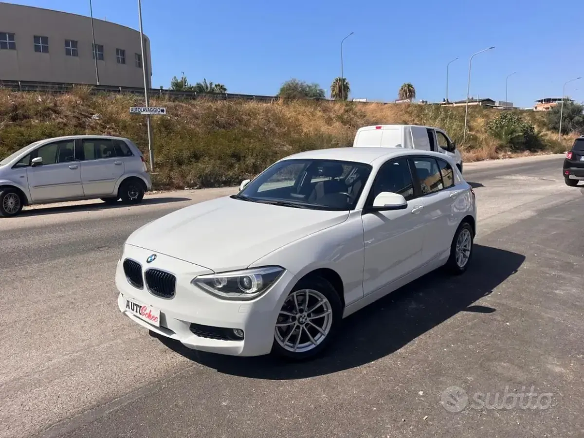Usado BMW 116 Efficient Dynamics 116 HP (85 kW) 2015 Branco Citadino