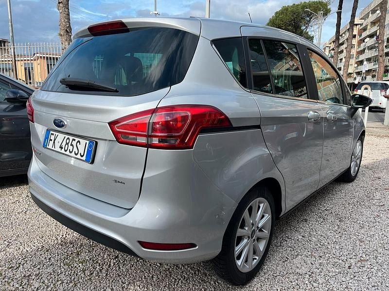 Usata Ford B-MAX 90 CV (66 kW) 2017 Grigio Monovolume
