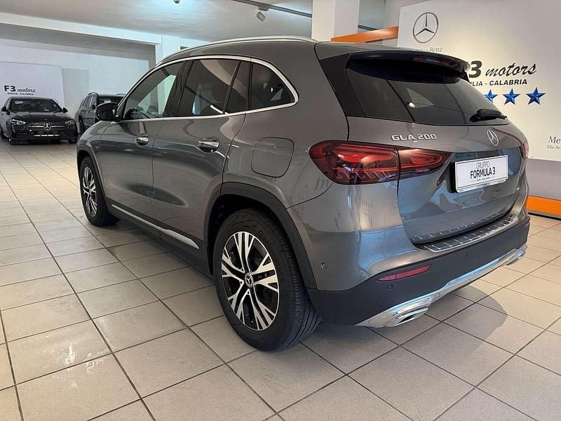 Nuova Mercedes GLA200 Advanced Plus 150 CV (110 kW) 2026 Grigio SUV