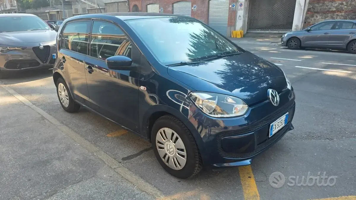 Usata VW up! Move 60 CV (44 kW) 2014 Bluazzurro Utilitaria