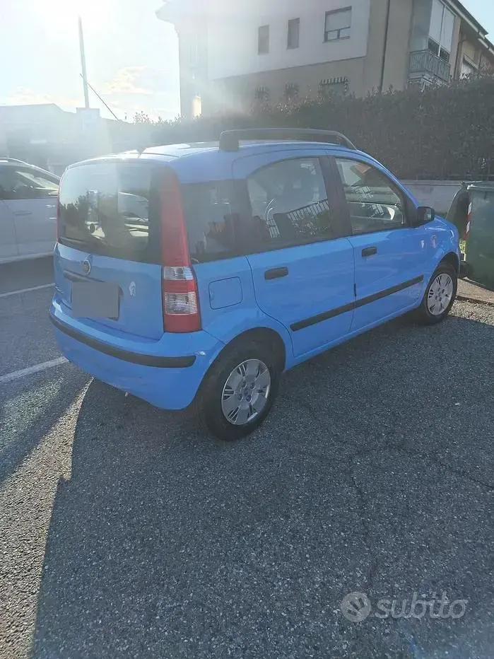 Usata Fiat Panda 60 CV (44 kW) 2004 Bluazzurro Utilitaria