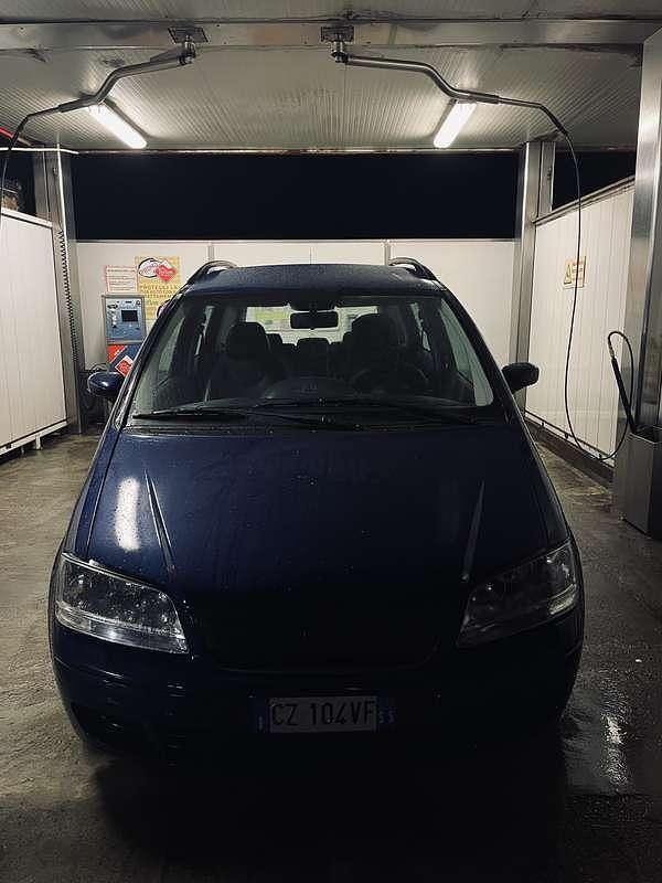 Usata Fiat Idea Active 90 CV (66 kW) 2005 Monovolume