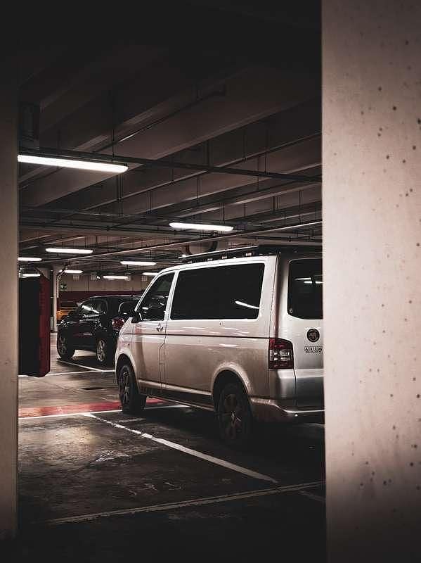 Usata VW Caravelle Comfortline 131 CV (96 kW) 2008 Monovolume