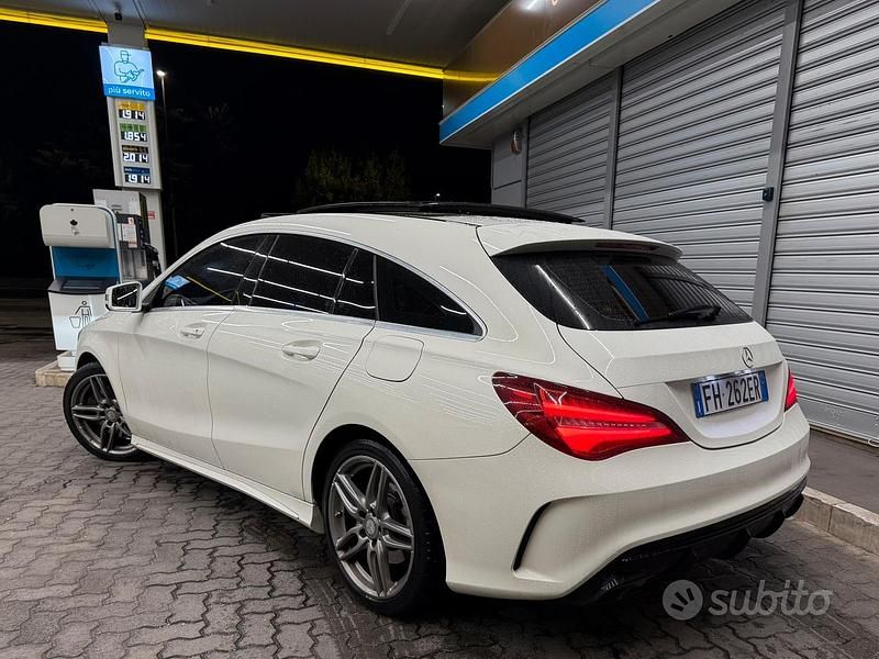 Usata Mercedes CLA220 AMG line 177 CV (130 kW) 2017 Bianco Berlina