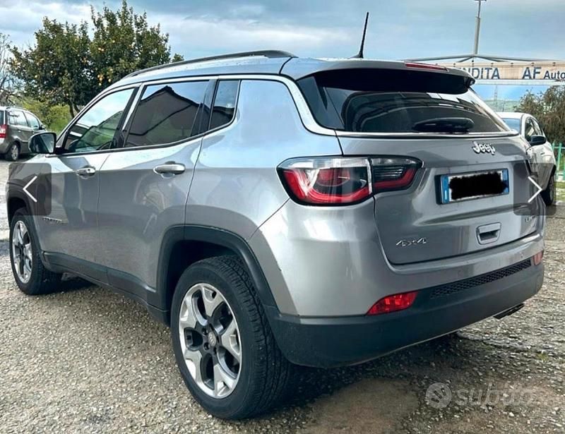 Usata Jeep Compass 170 CV (125 kW) 2017 Grigio SUV