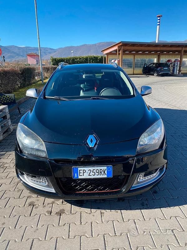 Usata Renault Mégane GrandTour GT-Line 110 CV (80 kW) 2012 Nero Station wagon