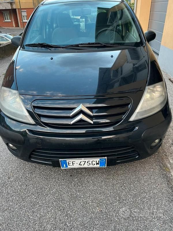 Usata 2005 Citroën C3 Elegance Due volumi | 1400 € (Ottimo prezzo) - Immagine 1/4