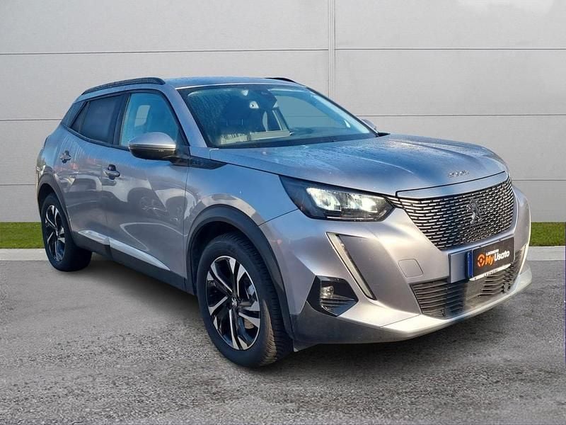 Begagnad Peugeot e-2008 Allure 100 kW (136 HK) 2021 SUV