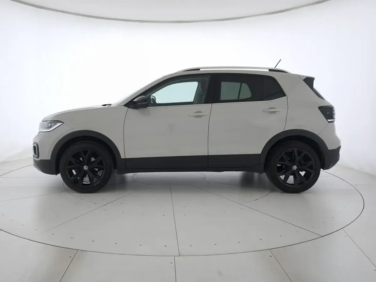 Usata VW T-Cross Advance 150 CV (110 kW) 2023 Ascot grey SUV
