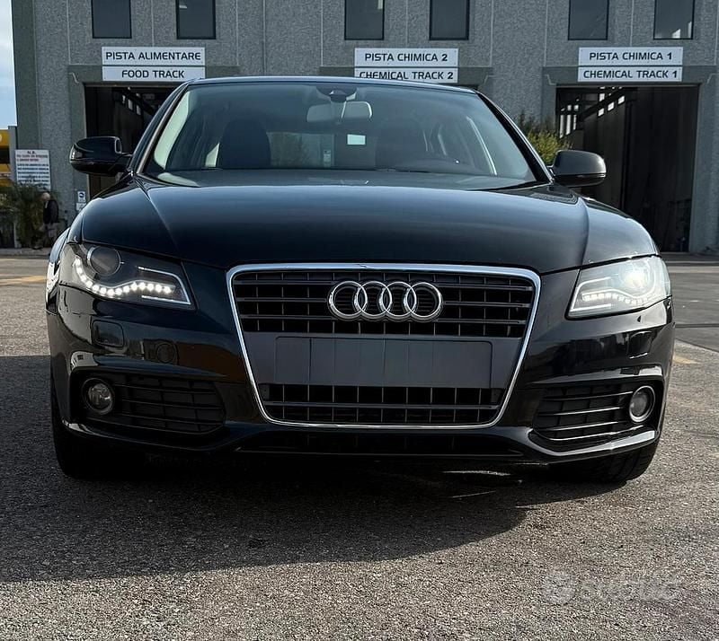 Usata Audi A4 143 CV (105 kW) 2010 Nero Berlina